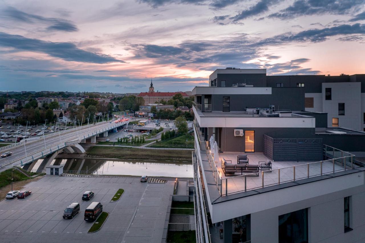 One Luxury Apartments Rzeszow Dış mekan fotoğraf